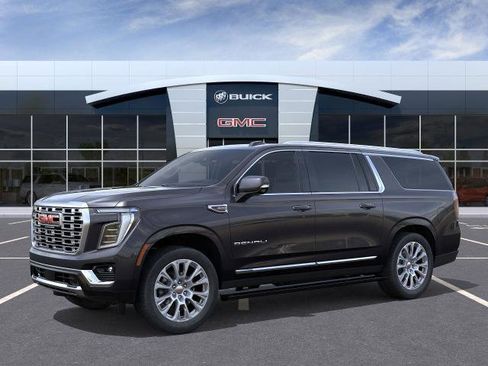 New 2026 GMC Yukon XL Denali image 2