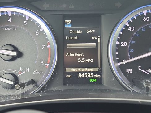 Used 2019 Toyota Highlander XLE AWD/4WD image 19