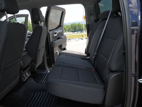 Used 2022 Chevrolet Silverado 1500 LT AWD/4WD image 33