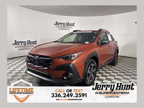 Used 2025 Subaru Crosstrek 2.5i Premium AWD/4WD image 1