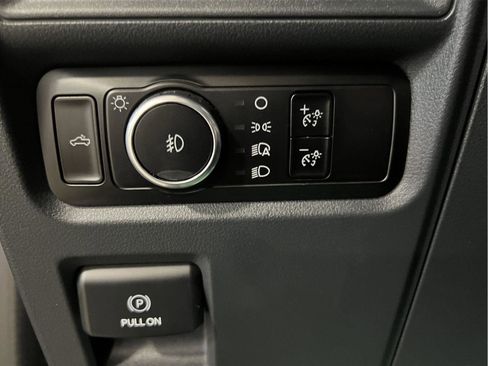 Used 2024 Ford F150 STX AWD/4WD image 21