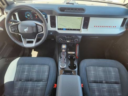 New 2026 Ford Bronco Heritage Edition AWD/4WD image 11