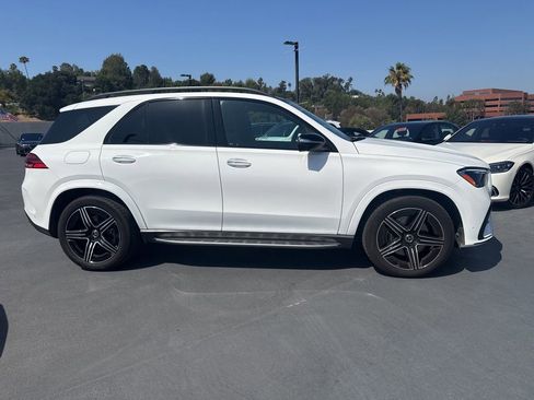Used 2025 Mercedes-Benz GLE 450 4MATIC image 4
