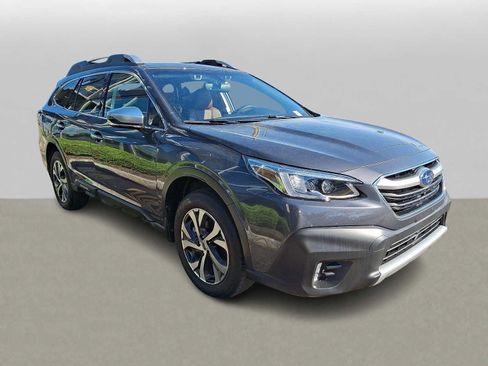 Used 2022 Subaru Outback Touring XT AWD/4WD image 3