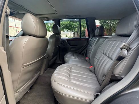 Used 1999 Jeep Grand Cherokee Limited image 16