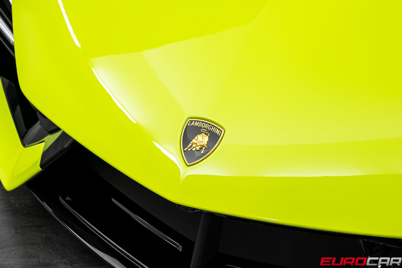 Used 2025 Lamborghini Revuelto AWD/4WD image 11