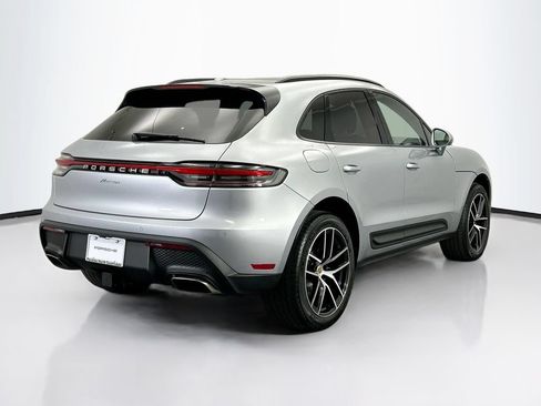 Used 2026 Porsche Macan AWD/4WD image 7