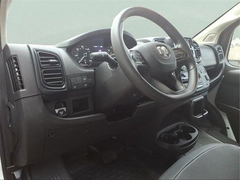 Used 2024 RAM ProMaster 2500 w/ Convenience Group image 13