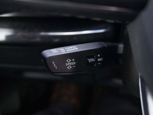 Used 2023 Audi Q7 2.0T Premium w/ Convenience Package image 52