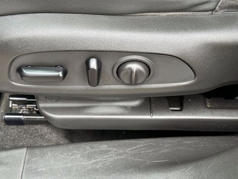 Certified 2021 Buick Encore GX Select w/ Sport Touring Package image 17