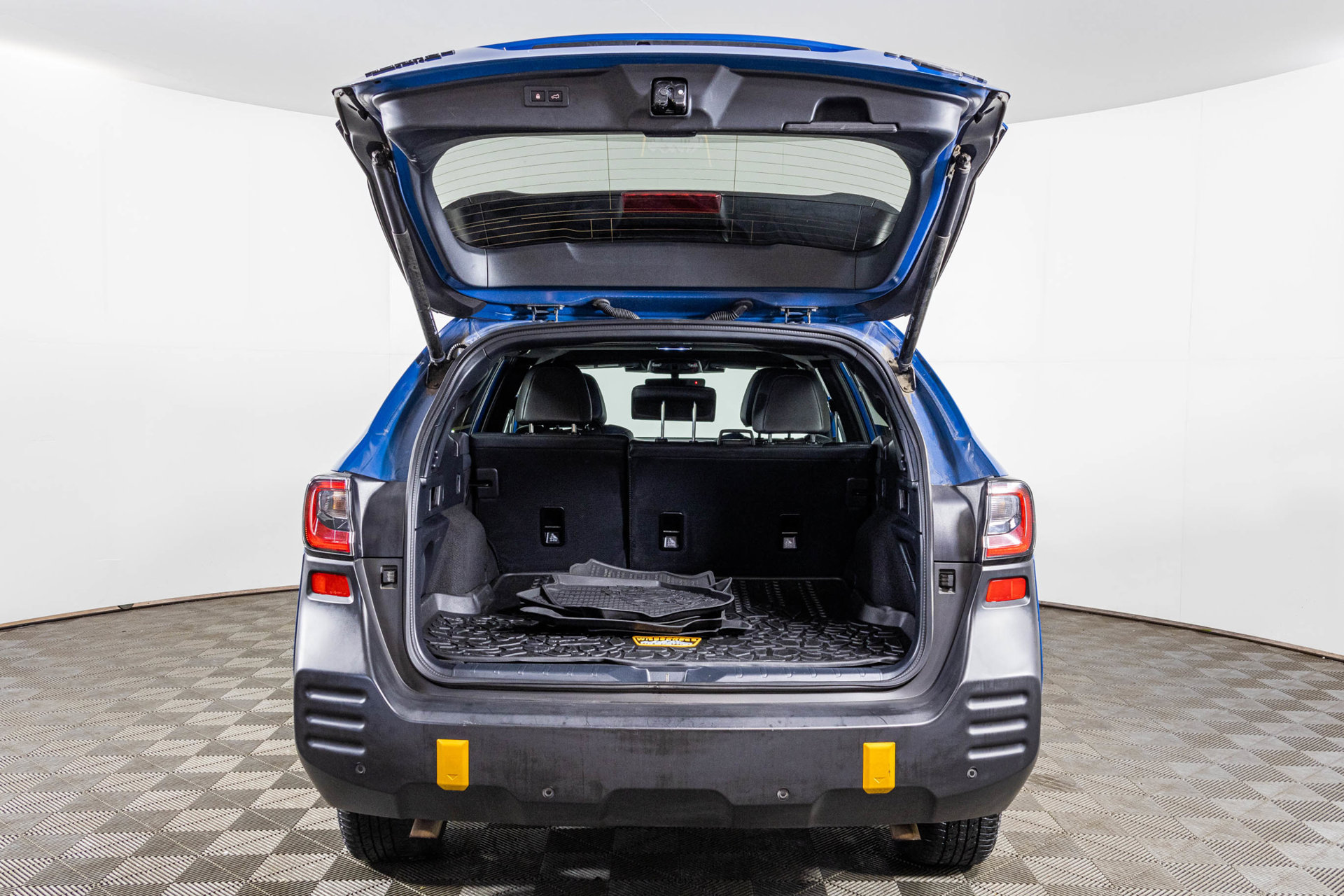 Used 2024 Subaru Outback Wilderness AWD/4WD image 43