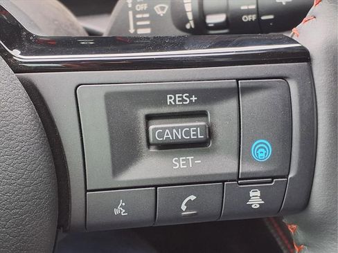 New 2026 Nissan Kicks SR w/ SR Premium Package image 18