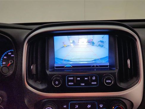 Used 2018 Chevrolet Colorado LT w/ LT Convenience Package image 25