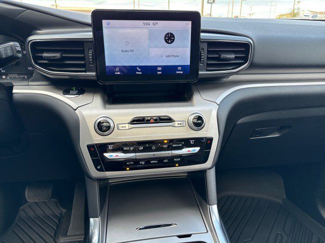 Used 2021 Ford Explorer XLT w/ Equipment Group 202A AWD/4WD image 20