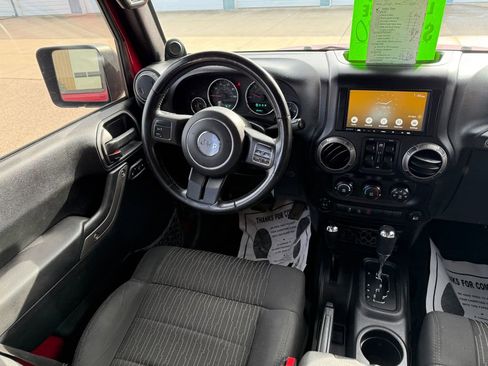 Used 2012 Jeep Wrangler Unlimited Sport image 24