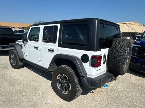 Used 2024 Jeep Wrangler Unlimited Rubicon 4xe AWD/4WD image 3
