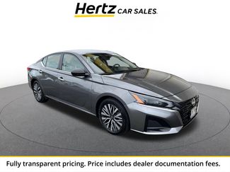 Used 2024 Nissan Altima 2.5 SV FWD video 1