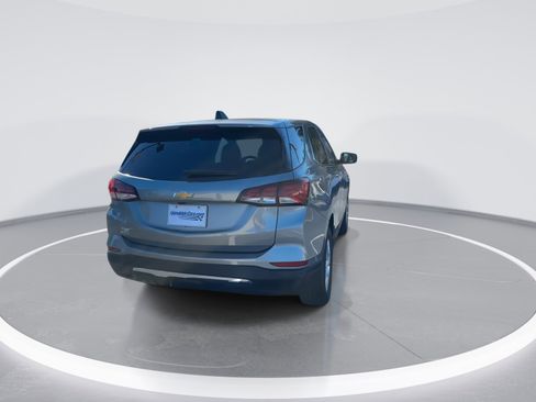 Used 2023 Chevrolet Equinox LT image 8