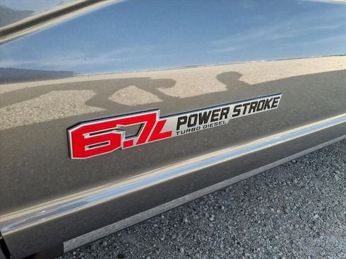 Used 2024 Ford F450 Platinum image 31