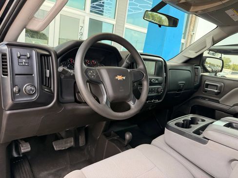 Used 2017 Chevrolet Silverado 2500 W/T AWD/4WD image 22