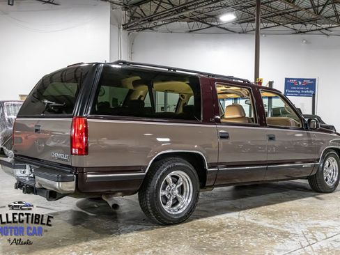 Used 1997 Chevrolet Suburban 2WD w/ Preferred Equipment Group 3 image 14