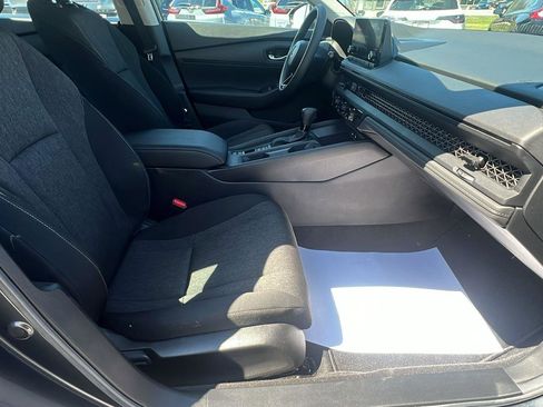 Used 2024 Honda Accord LX image 12