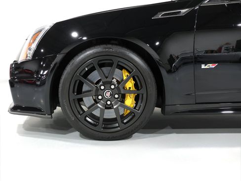 Used 2011 Cadillac CTS V image 44