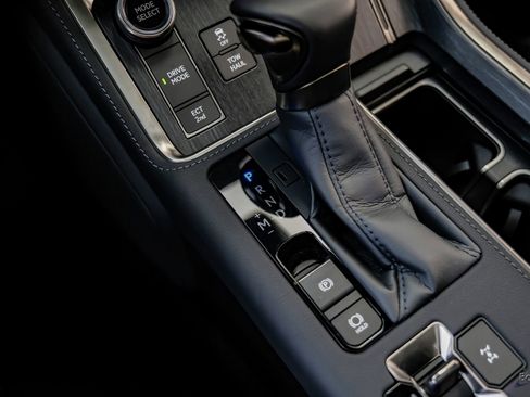 Used 2025 Lexus GX 550 550 Luxury+ HUD Traffic Jam As w/ Accessory Package (Z1) image 62