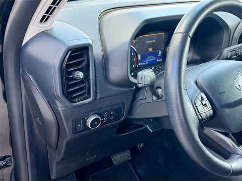 Used 2023 Ford Bronco Sport Outer Banks w/ Tech Package image 10