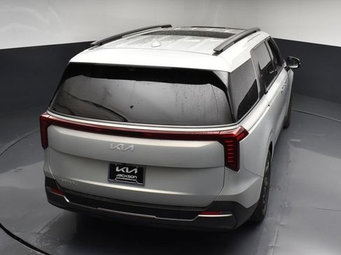 Used 2025 Kia Carnival SX Prestige FWD image 47