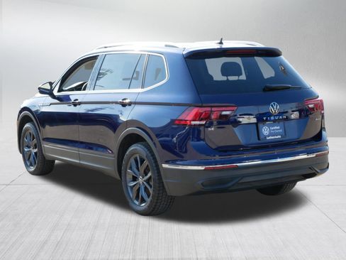 Certified 2023 Volkswagen Tiguan SE w/ Panoramic Sunroof Package image 5
