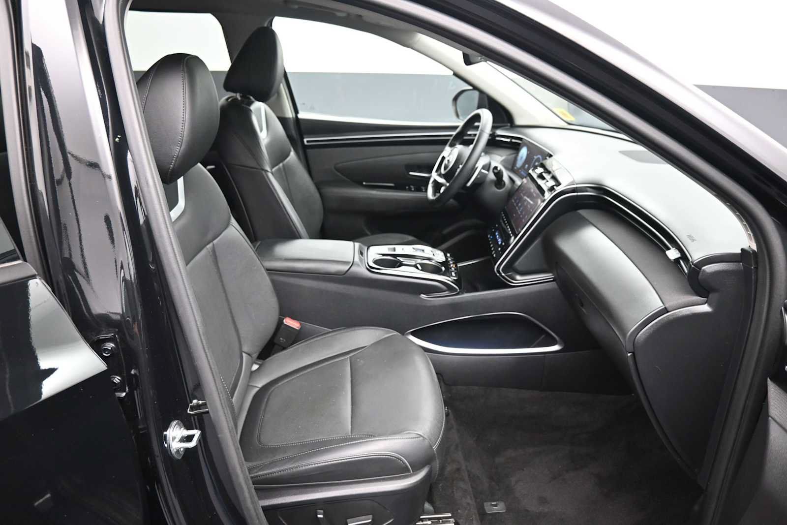 Used 2024 Hyundai Tucson Limited AWD/4WD image 27