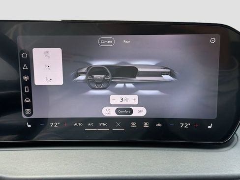 New 2026 Audi Q3 quattro 2.0T AWD/4WD image 32