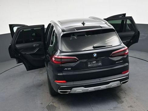 Used 2023 BMW X5 xDrive40i w/ Premium Package image 39