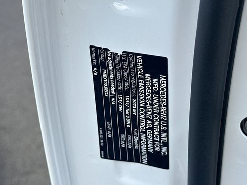 Certified 2023 Mercedes-Benz EQS 580 4MATIC SUV image 20