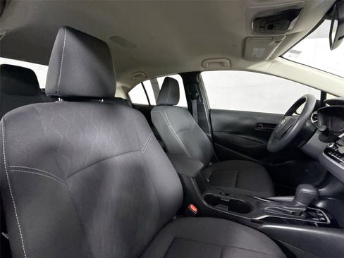 Certified 2025 Toyota Corolla LE w/ LE Premium Package image 38