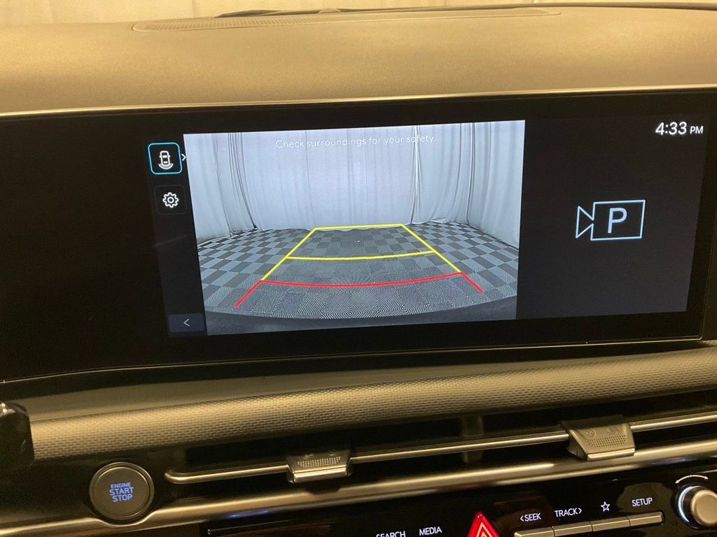 Used 2025 Hyundai Santa Cruz SEL FWD image 24