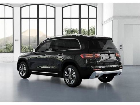 New 2026 Mercedes-Benz GLB 250 4MATIC image 28