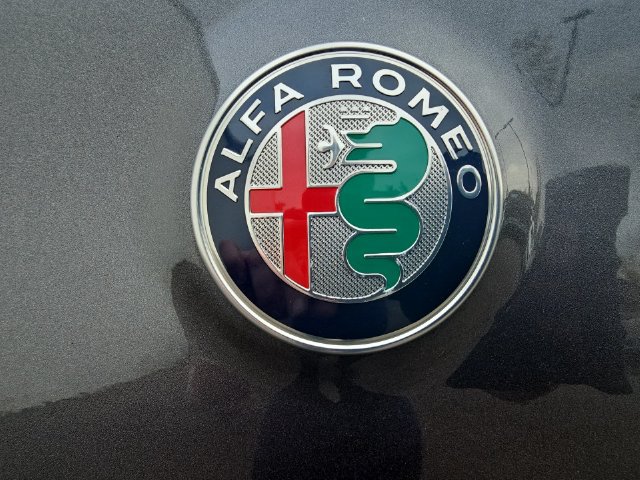Used 2022 Alfa Romeo Stelvio Veloce AWD/4WD image 46
