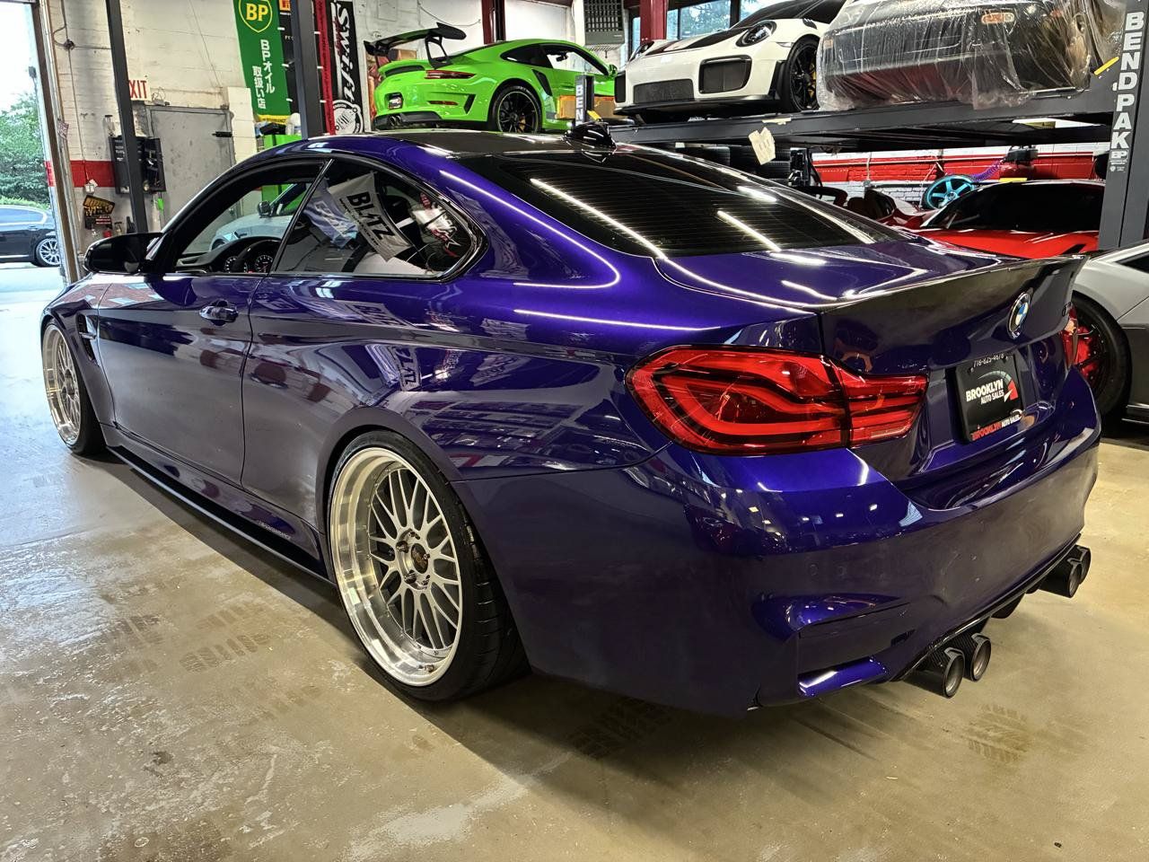Used 2018 BMW M4 Coupe RWD image 13