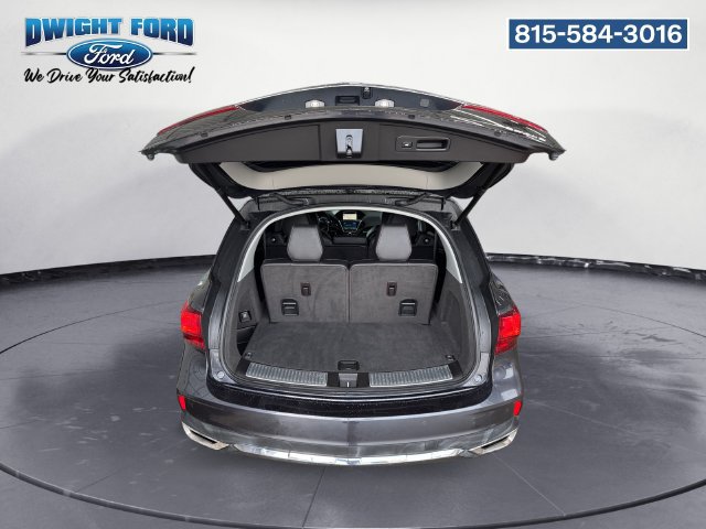 Used 2019 Acura MDX w/ Technology Package AWD/4WD image 16