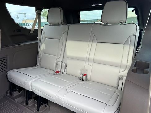 New 2026 GMC Yukon XL Denali w/ Sun & Power Step Package AWD/4WD image 45
