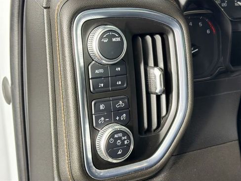 Used 2022 GMC Sierra 2500 AT4 w/ Gooseneck/5TH Wheel Package AWD/4WD image 10