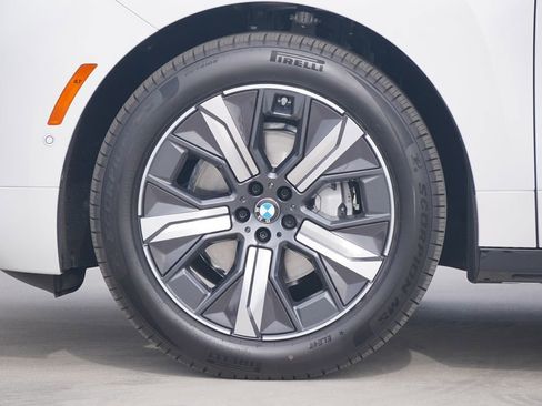 New 2026 BMW iX xDrive45 image 5