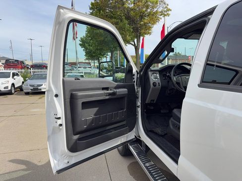 Used 2015 Ford F350 Lariat w/ Lariat Ultimate Package AWD/4WD image 29