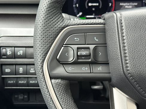 New 2025 Toyota Tacoma TRD Off-Road image 28