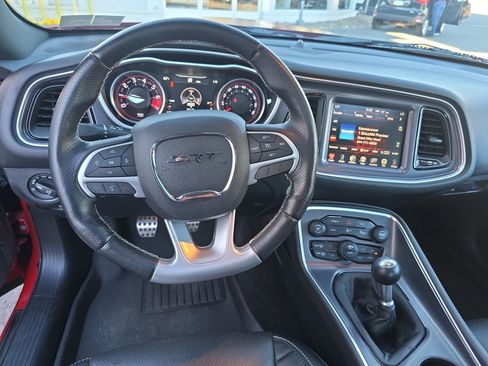 Used 2016 Dodge Challenger SRT w/ Technology Group image 3