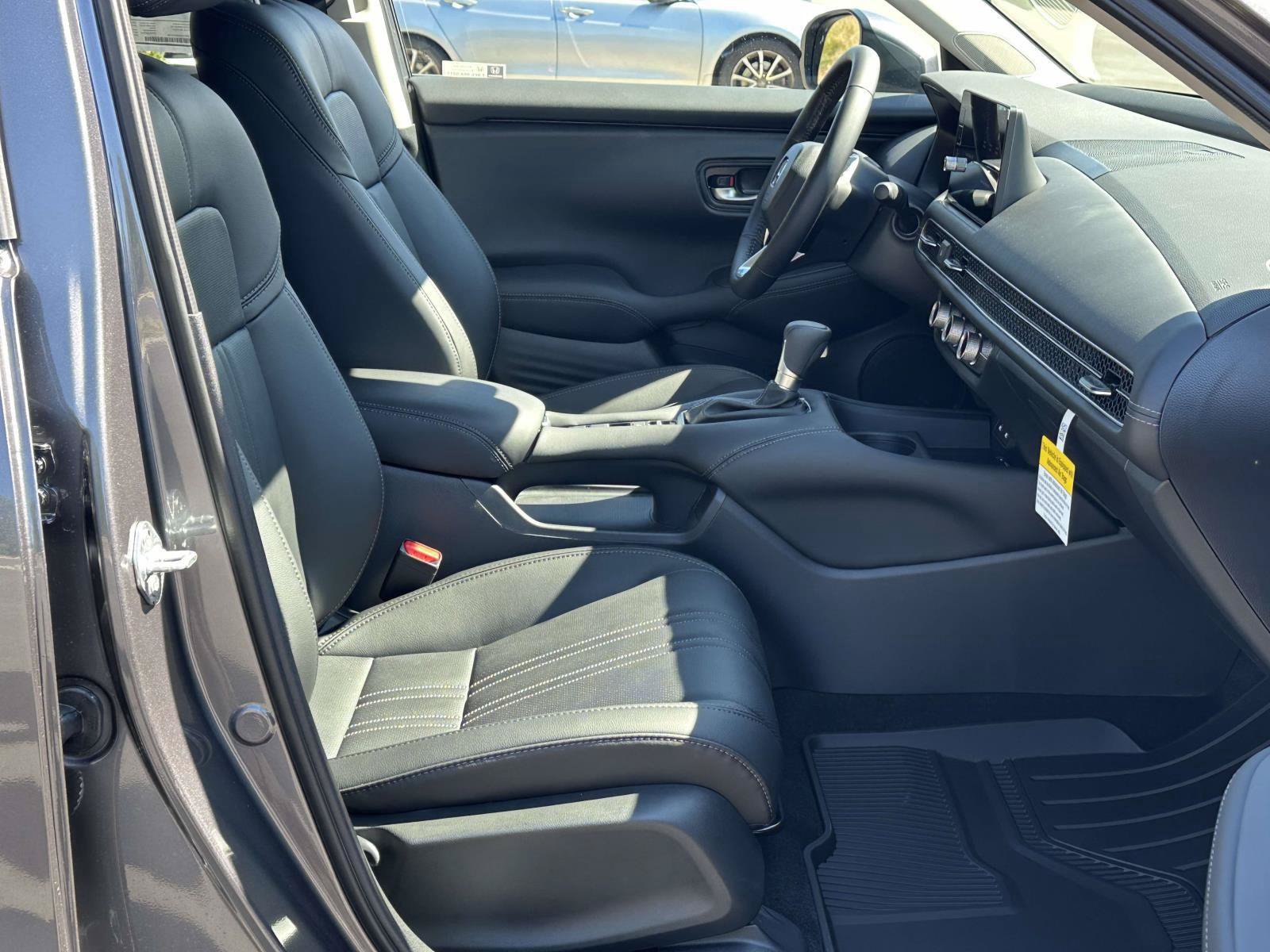 New 2027 Honda HR-V EX-L image 6