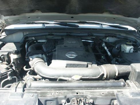 Used 2008 Nissan Pathfinder SE w/ Premium Pkg AWD/4WD image 18
