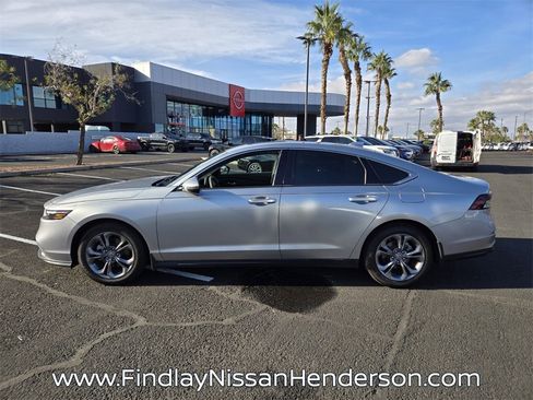 Used 2024 Honda Accord EX image 3